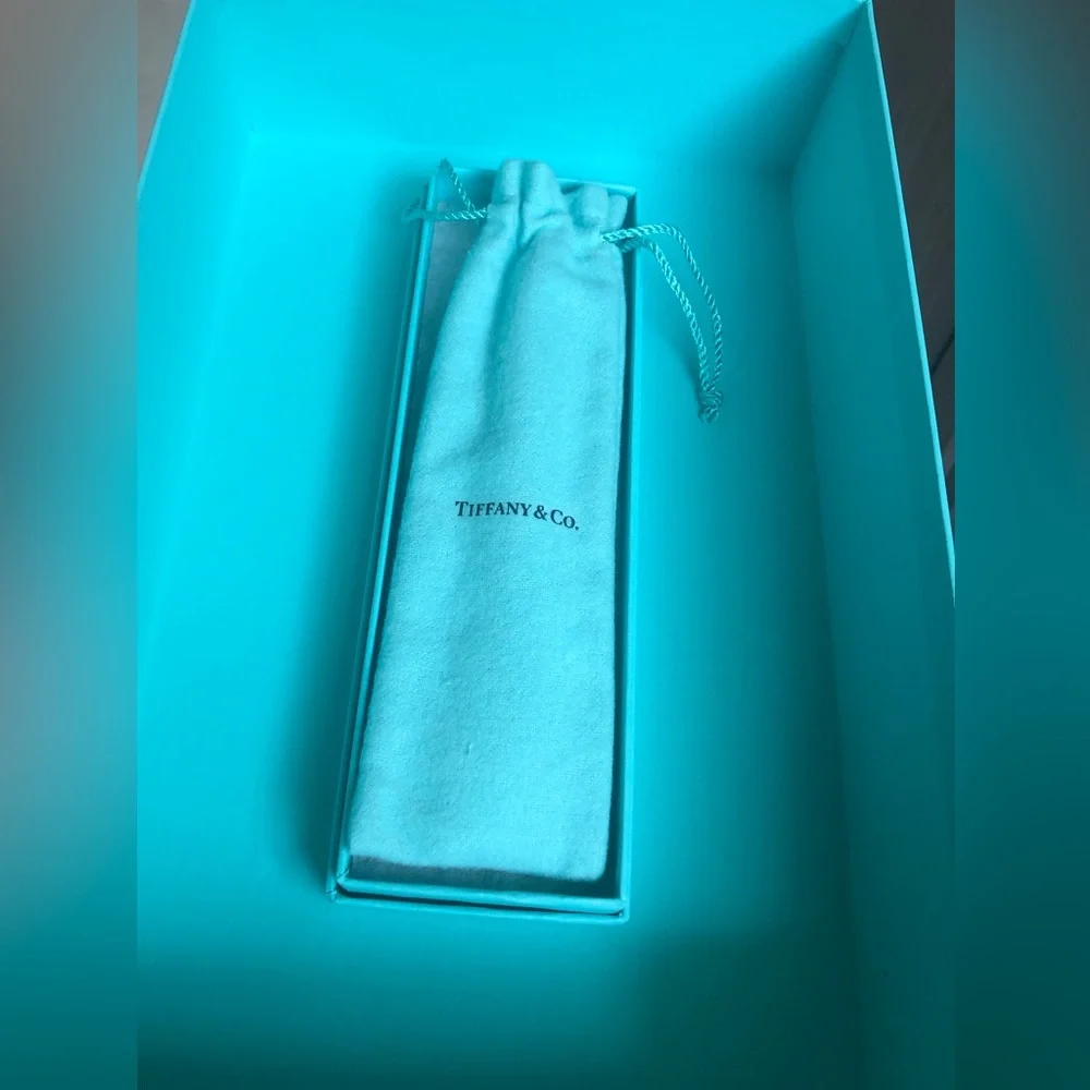 GIFTABLE Tiffany & Co.  Baby Spoon in Light Blue Drawstring Jewelry Pouch